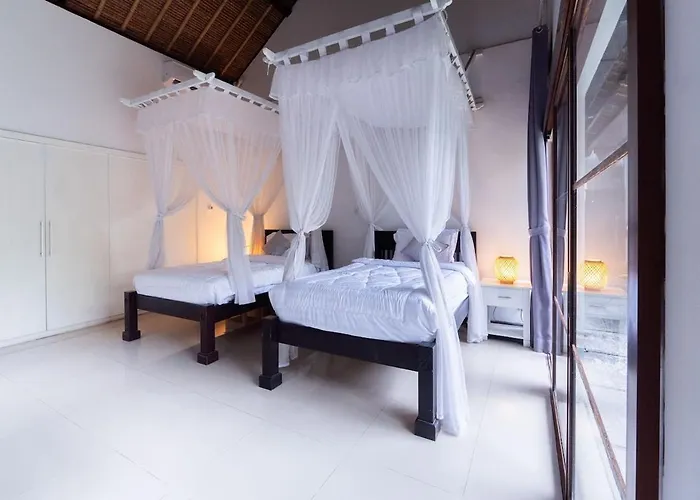 Karen's Tropical Seminyak (Bali)